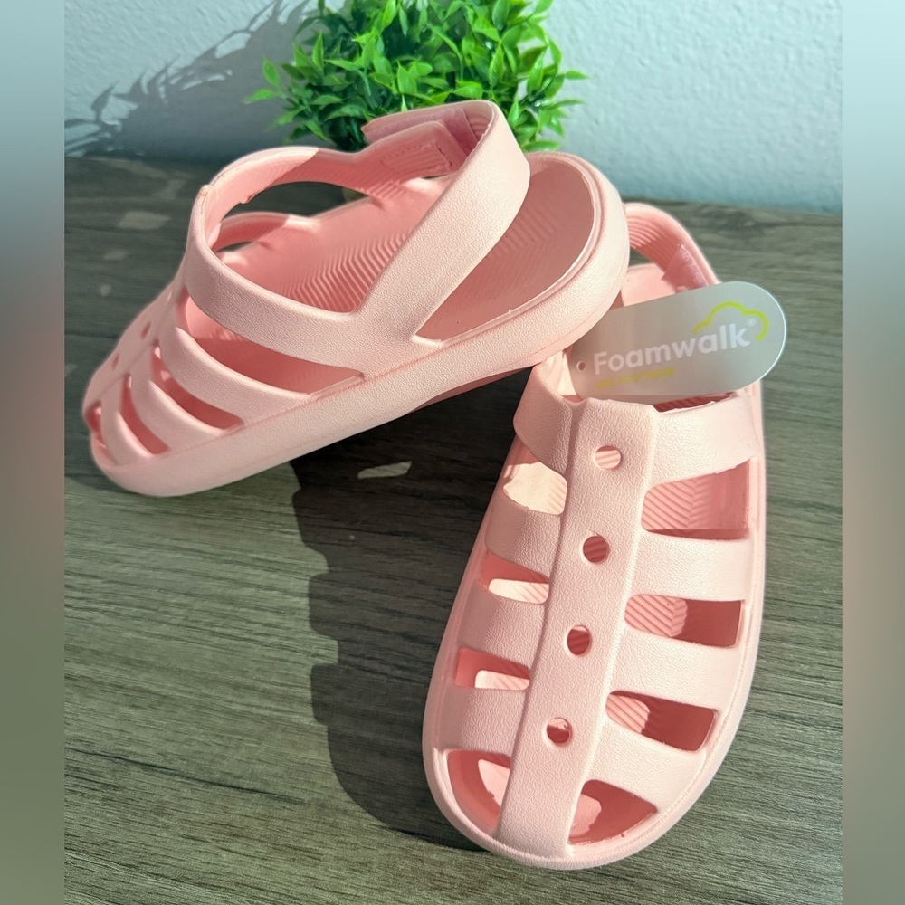 Girls Pink Sandals